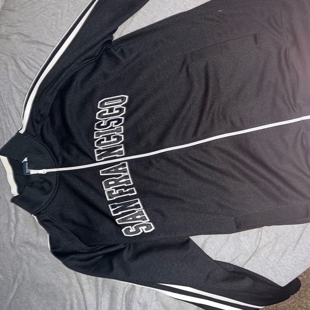 Long sleeve zip pull over